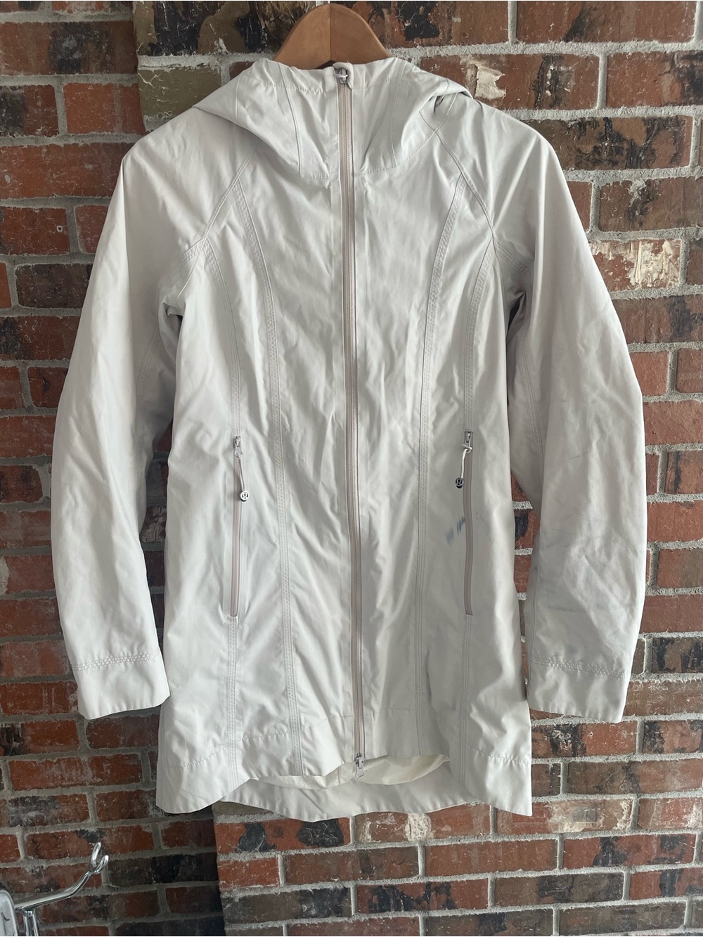 Lululemon Off White (Bone) Right as Rain Jacket